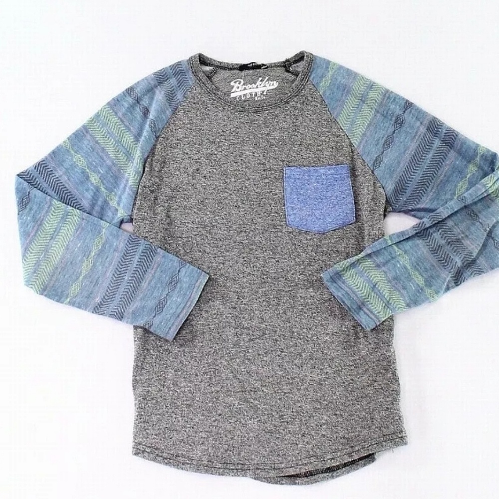 NWT BROOKLYN CLOTH Boys raglan L